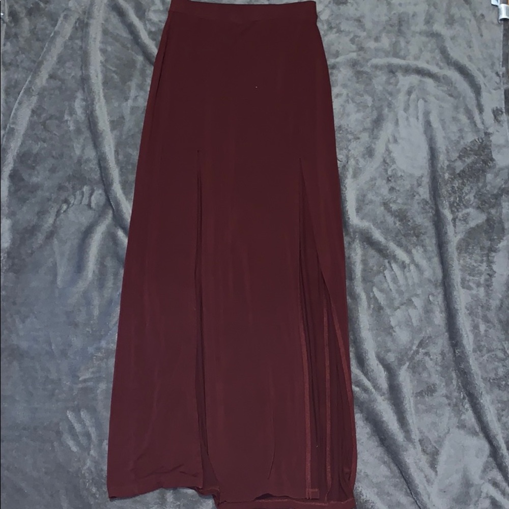 forever 21 maroon maxi skirt